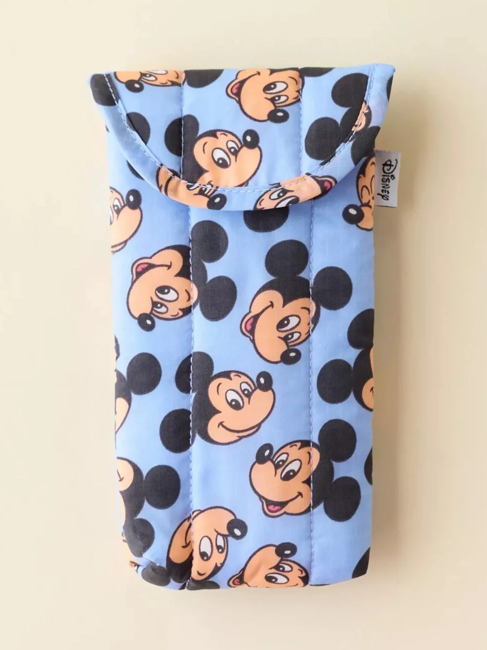DISNEY | BAGGU Puffy Glasses Sleeve - Mickey & Friends Collection (Mickey Mouse)